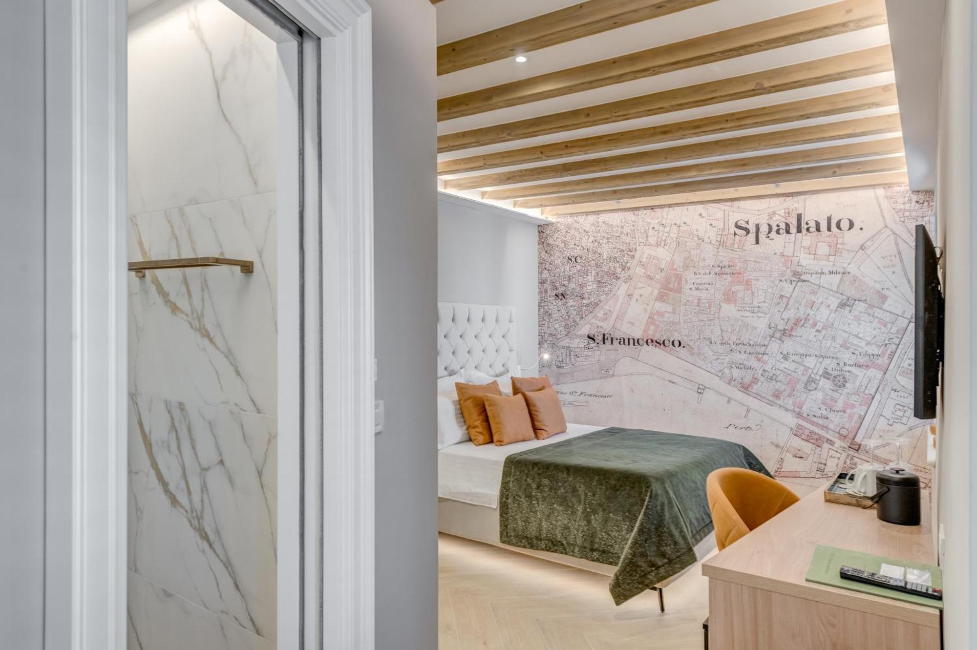 Grand Palace Luxury Retreat - Tale Of The Sea Split Exterior foto